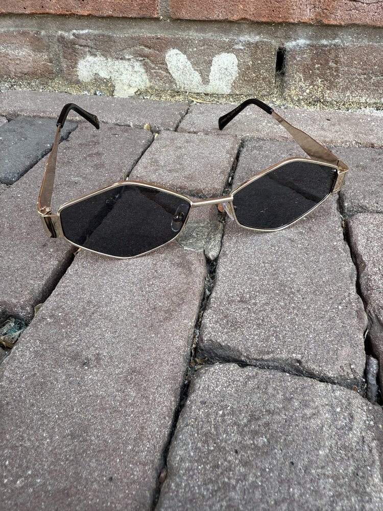 DAMES ZONNEBRIL FESTIVAL