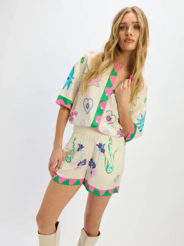 REFINED DEPARTMENT REFINED CREAMY WHITE BLOUSE