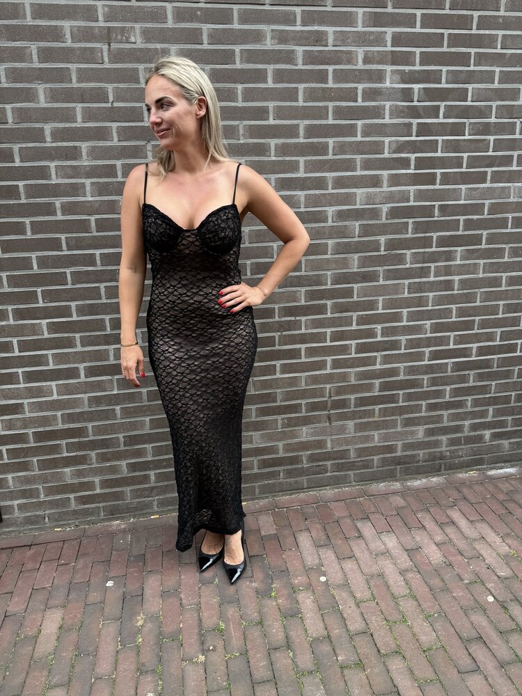 DAMES JURK ZWART KANT