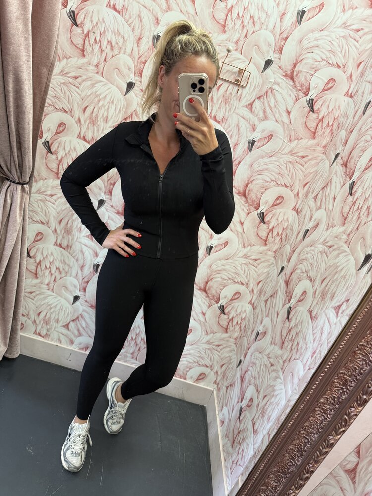 DAMES SPORTSET DIV.KLEUREN