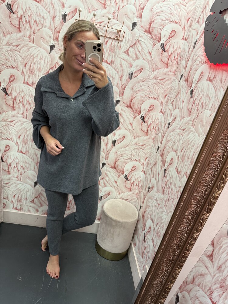 DAMES SET GEBREID POLO