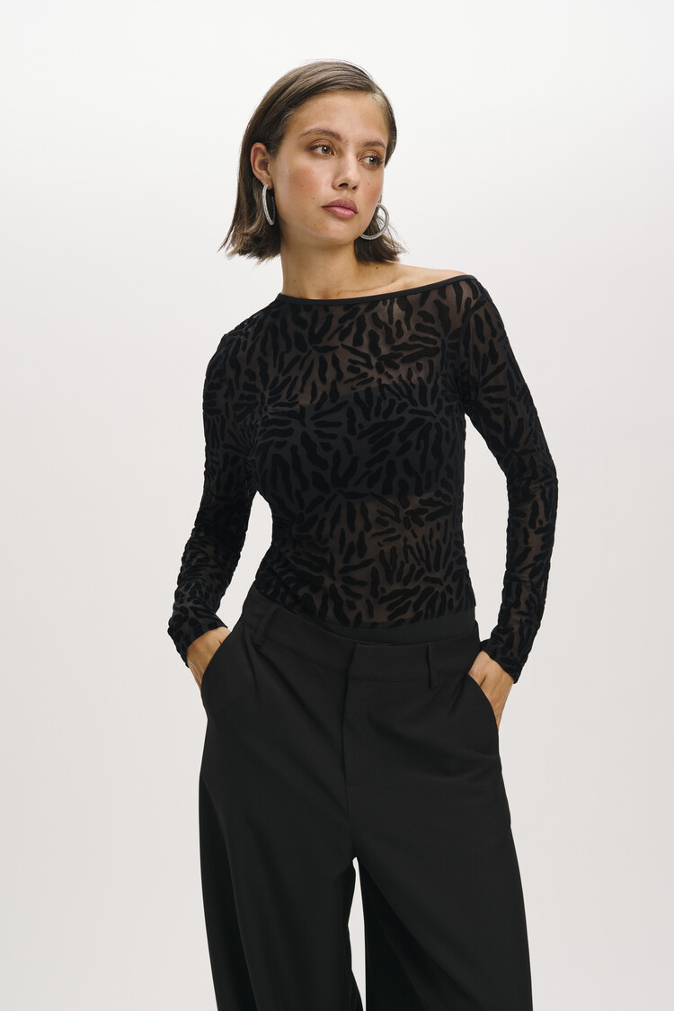 REFINED DEPARTMENT REFINED DEPARTMENT ELLY BODY