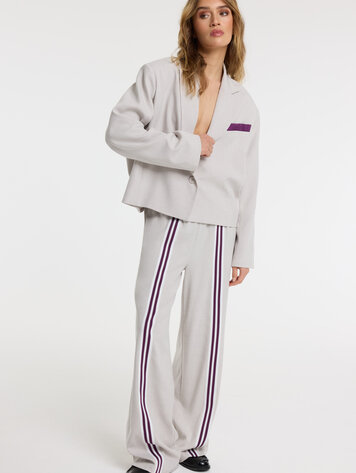 REFINED DEPARTMENT REFINED DEPARTMENT CROPPED JACKIE BLAZER