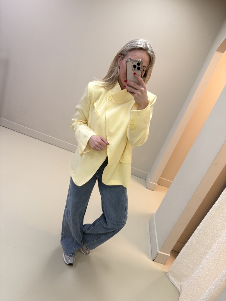 DAMES BLAZER WENDY BUTTER YELLOW