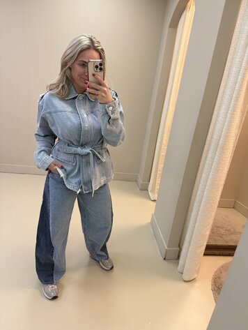 DENIM JACKET CEINTUUR V8