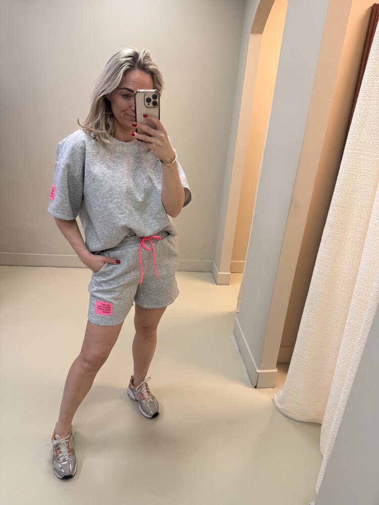 WEEKDEAL LIFE ISNT PERFECT SHORT