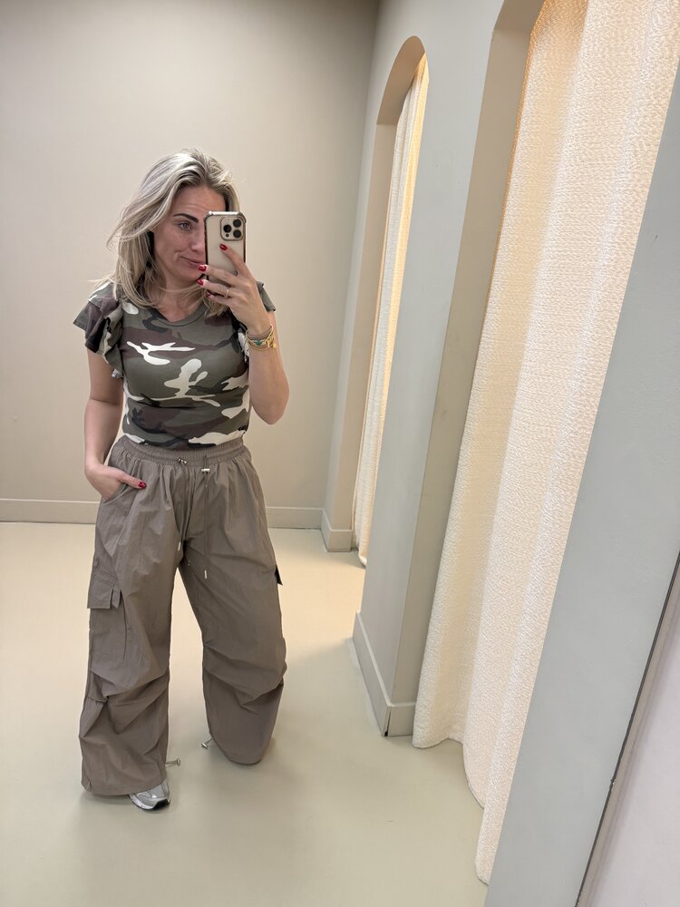 ARMY TOP RUFFLE