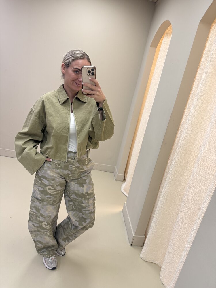 CARGO CAMOUFLAGE KAKI
