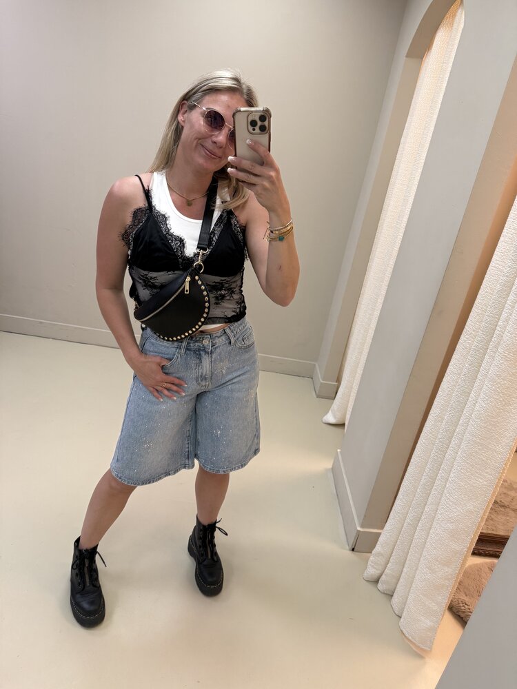 FESTIVAL SHORT
