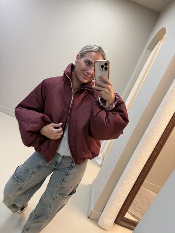DAMES PUFFER JACKET BORDEAUX ROOD