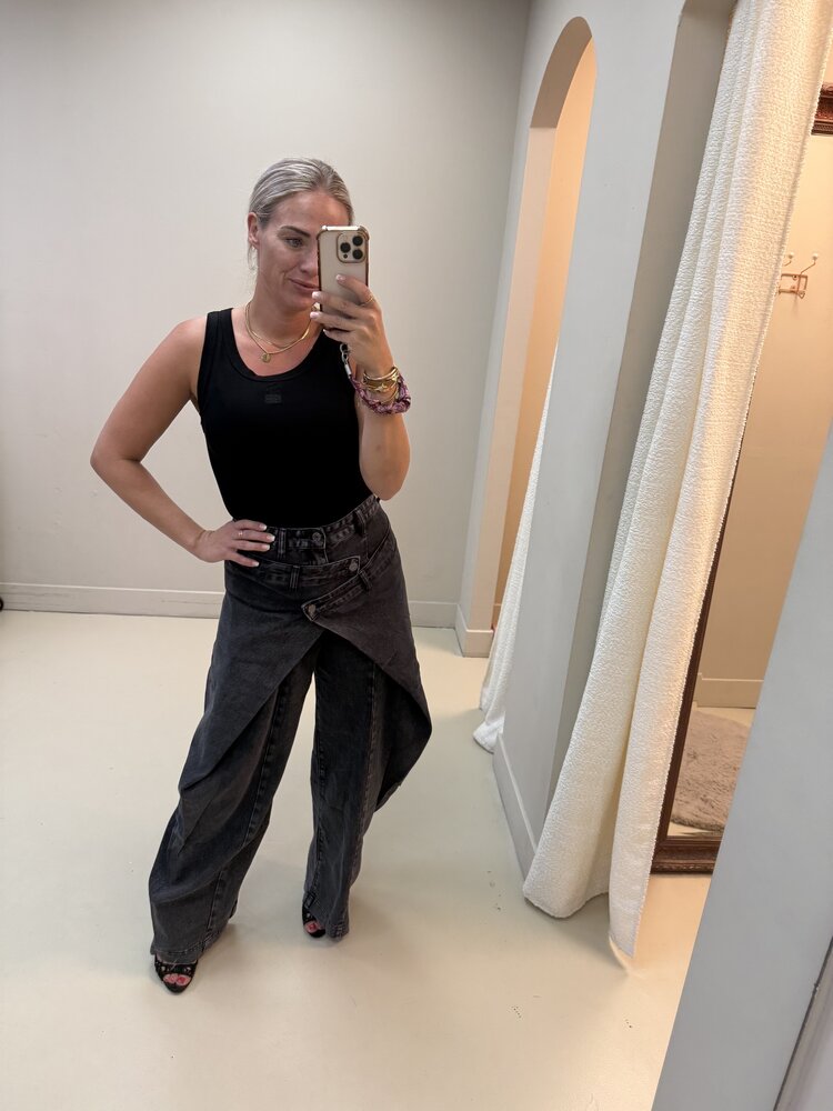 QUEEN HEARTS DOUBLE WAIST JEANS BLACK