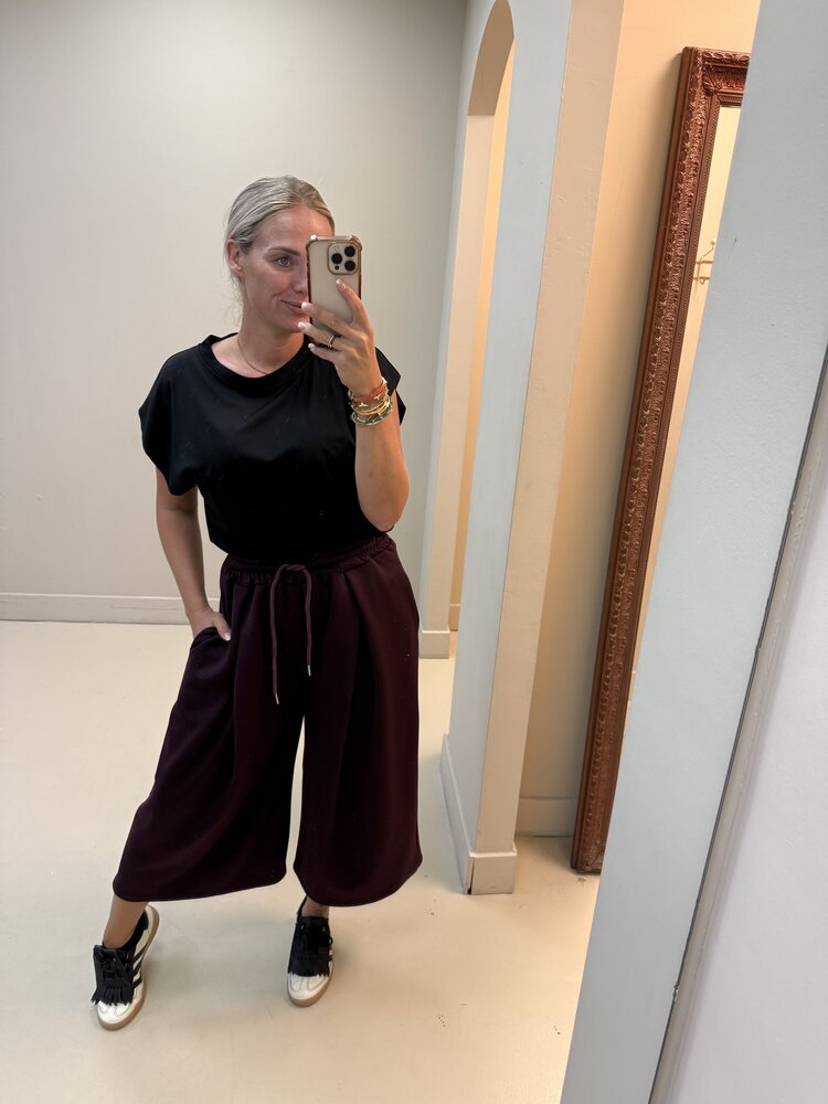 BERMUDA JOG PANTS