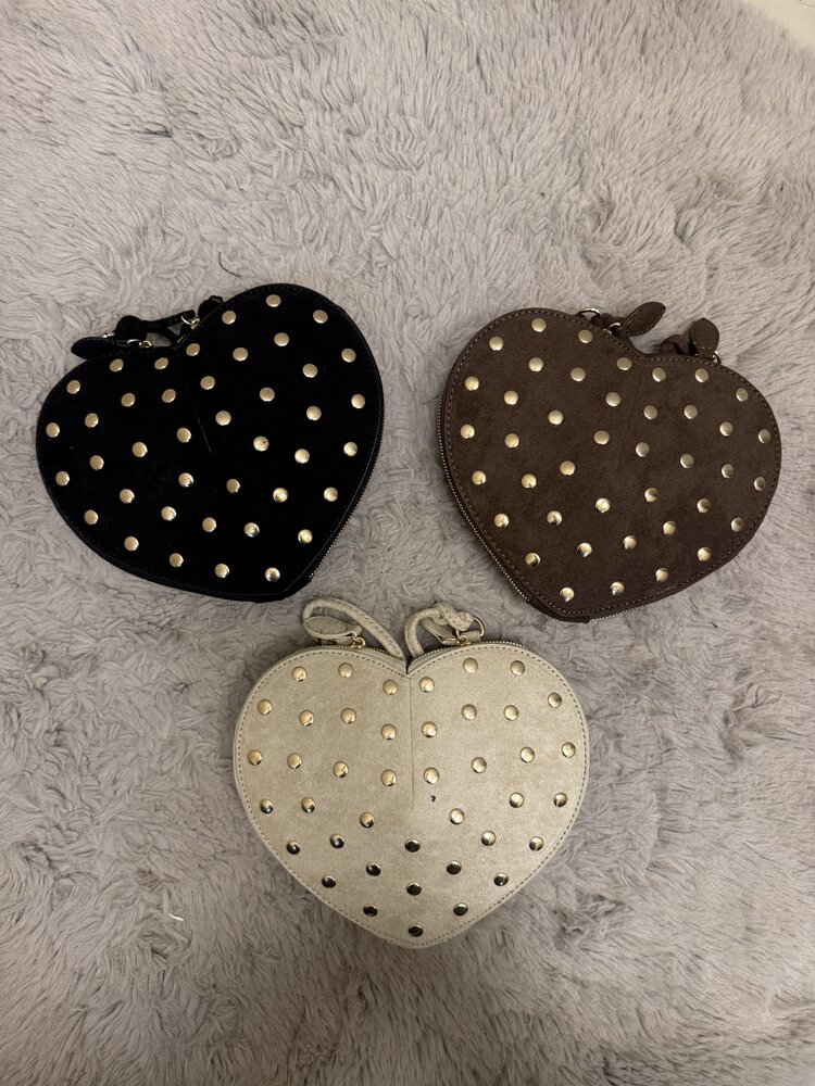 BAG HART STUDS