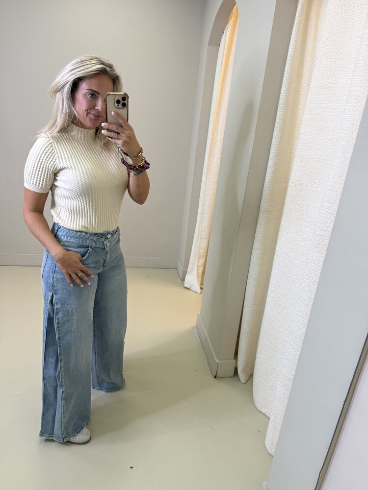 TOP GEBREID OFF WHITE