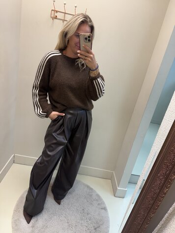 KNIT BRUIN STRIPE