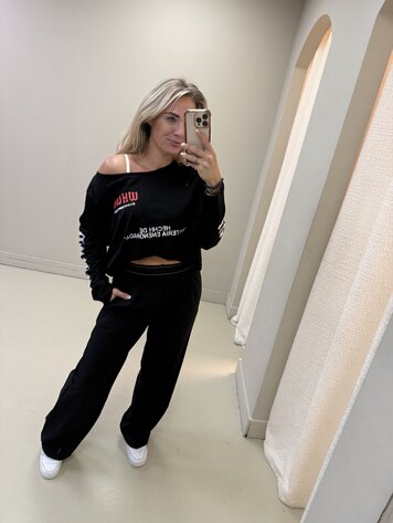 LONGSLEEVE REBIS ZWART