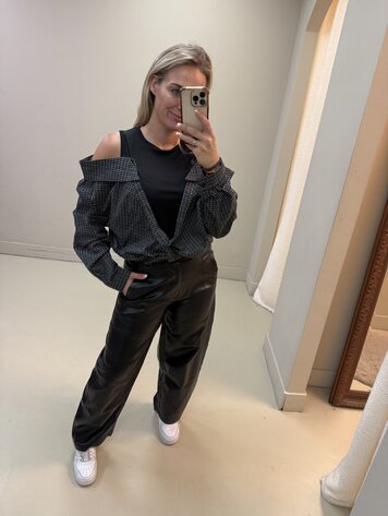 OFF SHOULDER BLOUSE ZWART