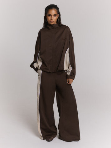 REFINED DEPARTMENT REFINED DEPARTMENT SPORTY WIDE LEG PANTS BLAKIE