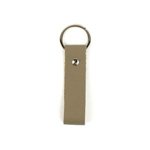 Sleutelhanger (zilver), taupe leer