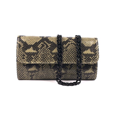 Beige clutch met glanzend slangendessin B