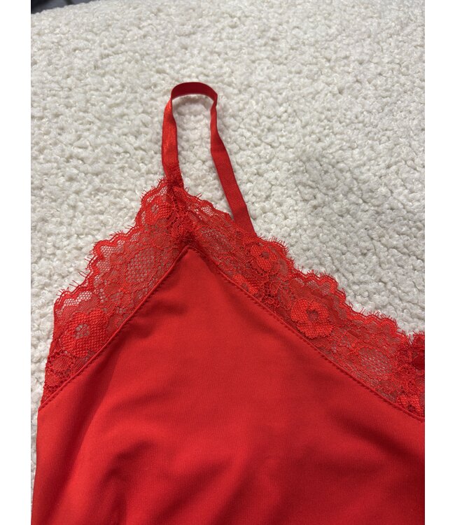 Harper & Yve Yve Top - Spicy Red