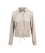 Zusss Satijnen Blouse met Schouderdetail - Beige