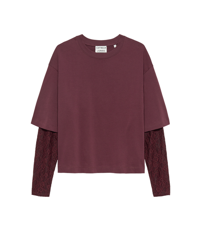 Catwalk Junkie Loose Fit T-Shirt with Lace Sleeves - Winetasting