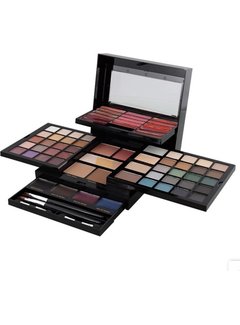 Make-up set- 73 delig- complete make-up kit