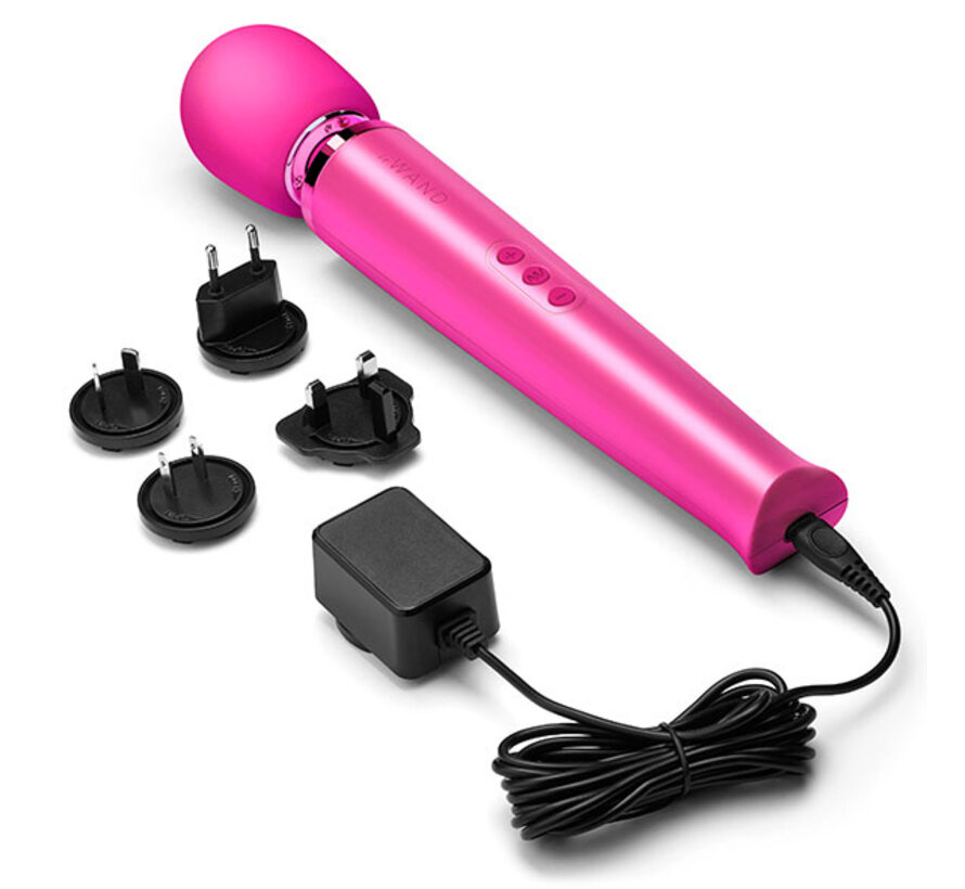 Le Wand - Rechargeable Massager Magenta