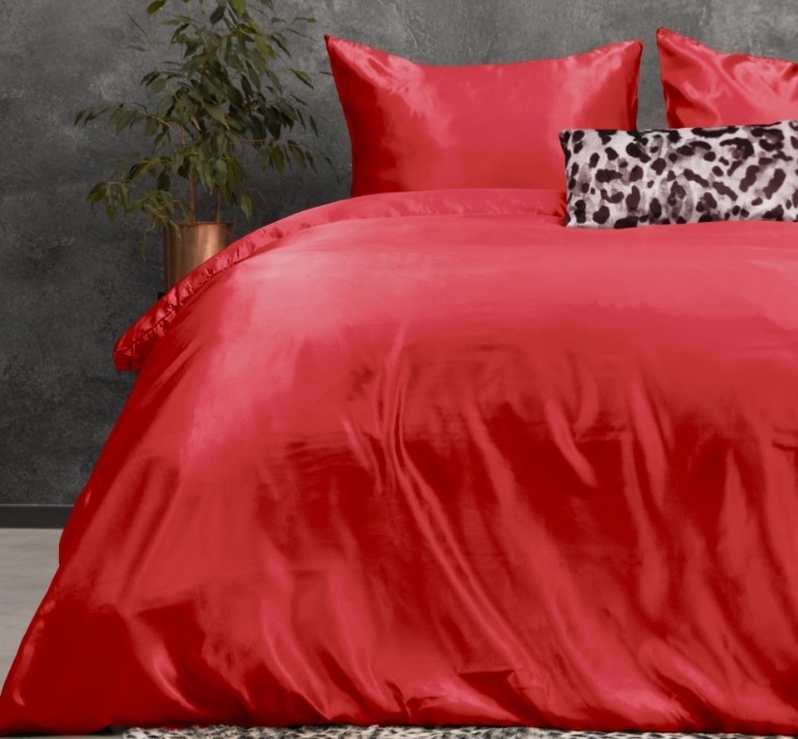 Beauty Skin Care dekbedovertrek - rood - glans satijn