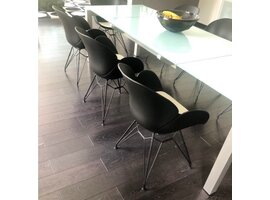 BNO Chaise Dahlia modèle de salle d'exposition 8 pcs Chaise Dahlia modèle de salle d'exposition 8 pcs