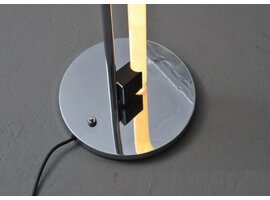 Tube light lampadaire