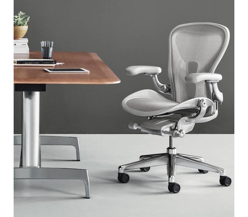 Aeron Deluxe bureaustoel chroom - remastered