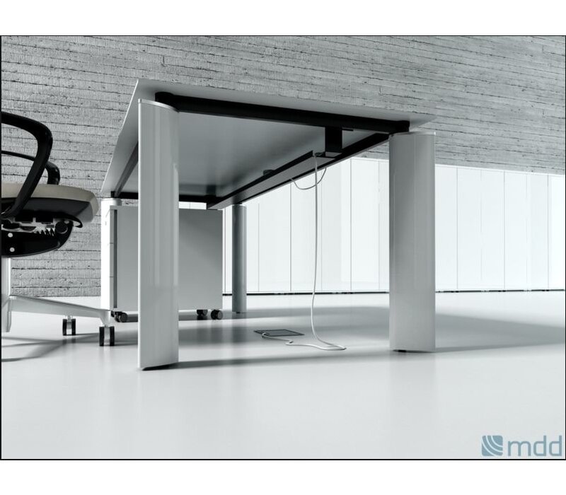 Mdd Crystal directiebureau in melamine(hout) Crystal directiebureau in melamine(hout)