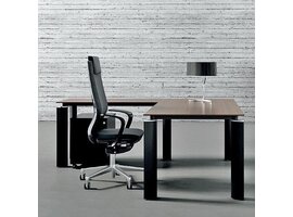 Mdd Crystal directiebureau in melamine(hout) Crystal directiebureau in melamine(hout)