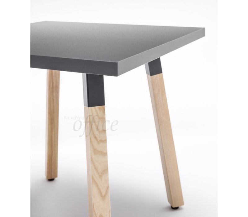 Ogi Wood Table carrée