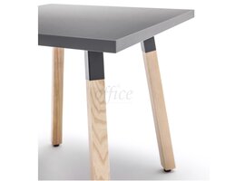 Ogi Wood table basse carrée