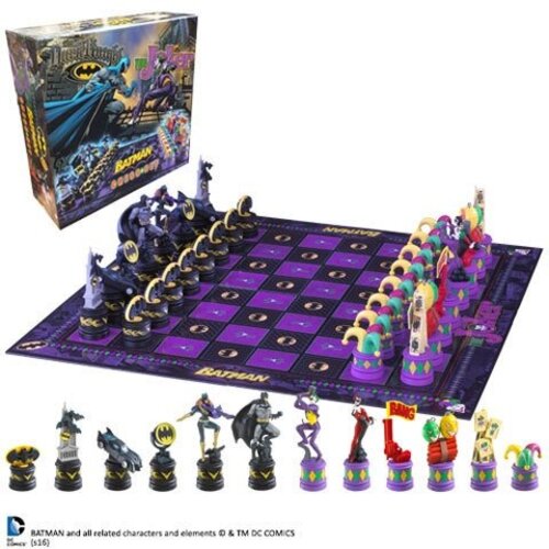 The Noble Collection Batman Chess Set (Batman Vs Joker) The Noble Collection Batman Chess Set (Batman Vs Joker)