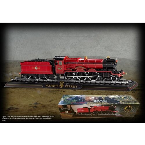 enesco Harry Potter: Hogwarts Express Die Cast Train Model and Base enesco Harry Potter: Hogwarts Express Die Cast Train Model and Base