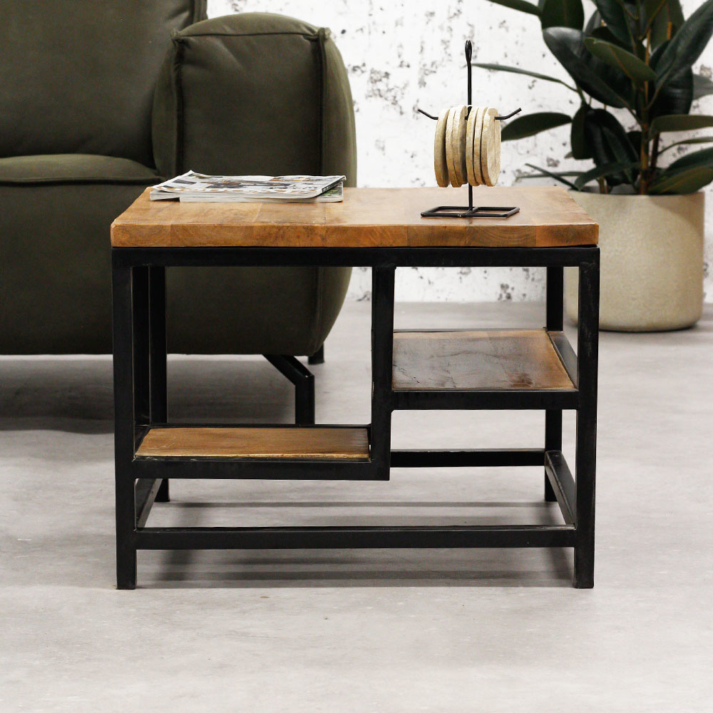 Paulina Couchtisch Industrial Mangoholz 80x80 | MOBOLS - Mobols