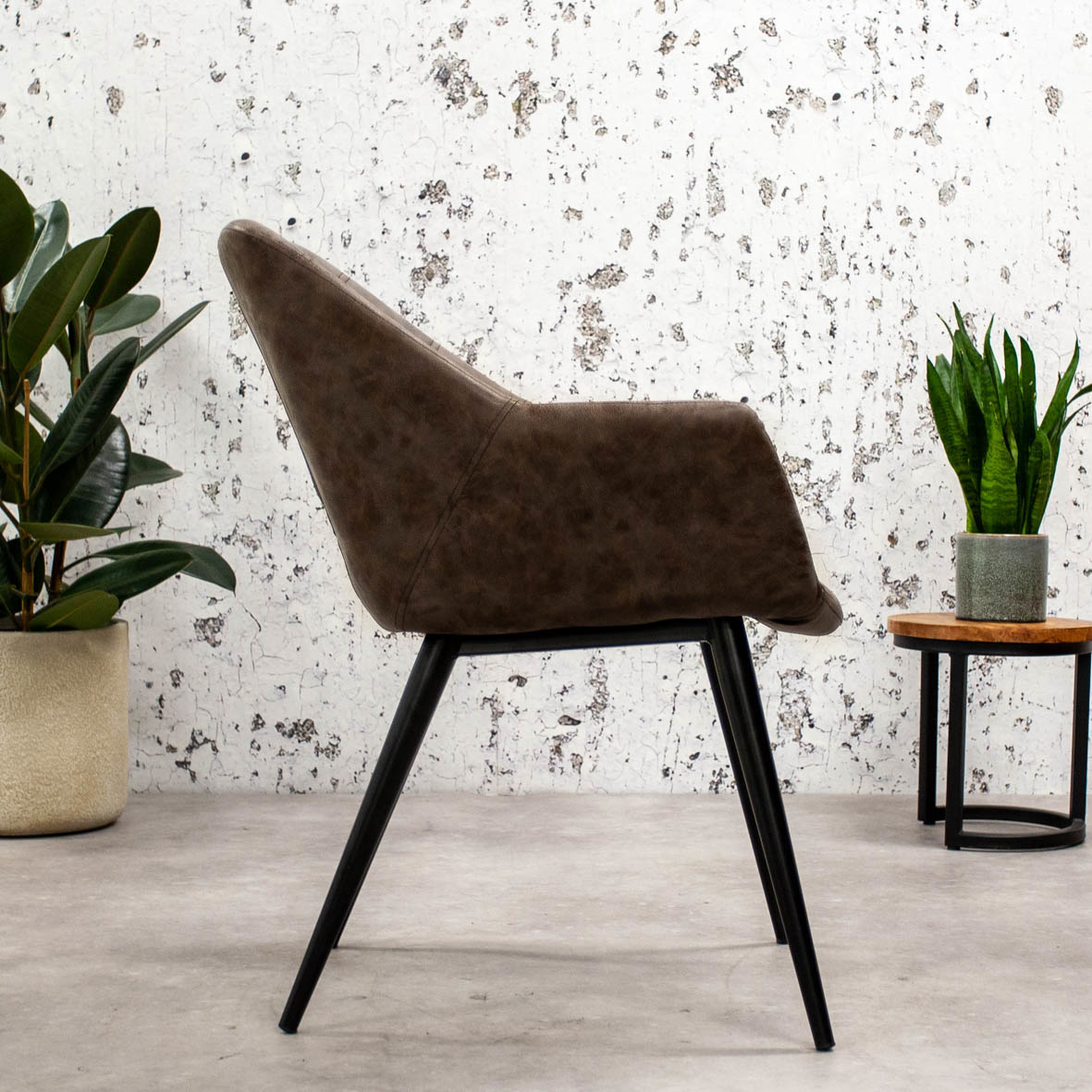 Juliano Esszimmerstuhl Industrial Braun | GRATIS LIEFERUNG | MOBOLS