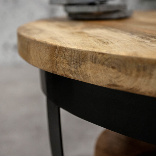 Tonino Couchtisch Industrial Holz 70cm | Versand gratis | MOBOLS - Mobols