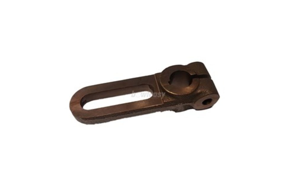 Actuator arm yoke assembly