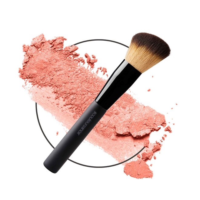 Blush brush