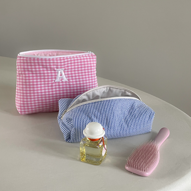 Toiletry bag - Pink gingham