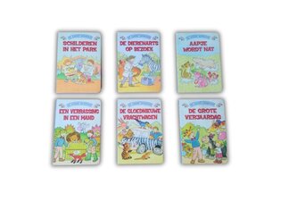 Display met 24 boekjes - het kinder safaripark