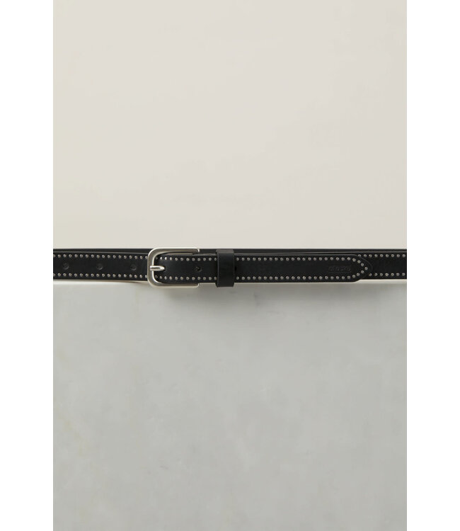 Closed Belt Black C90218