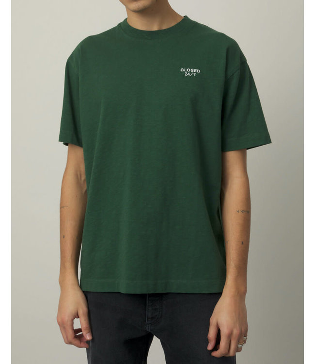 Closed t shirt fir green