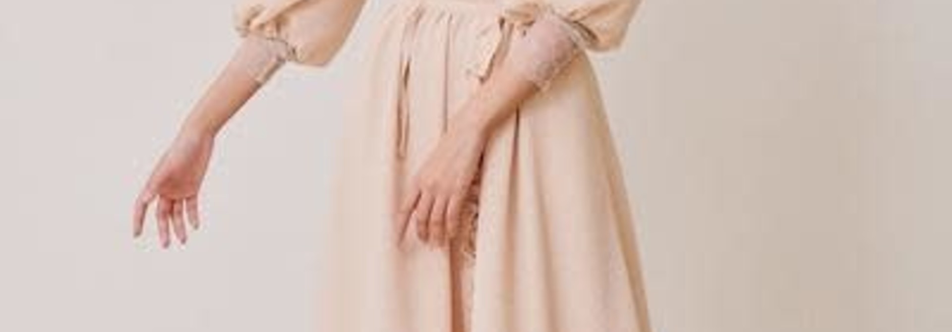 Ellesse-rose dust dress