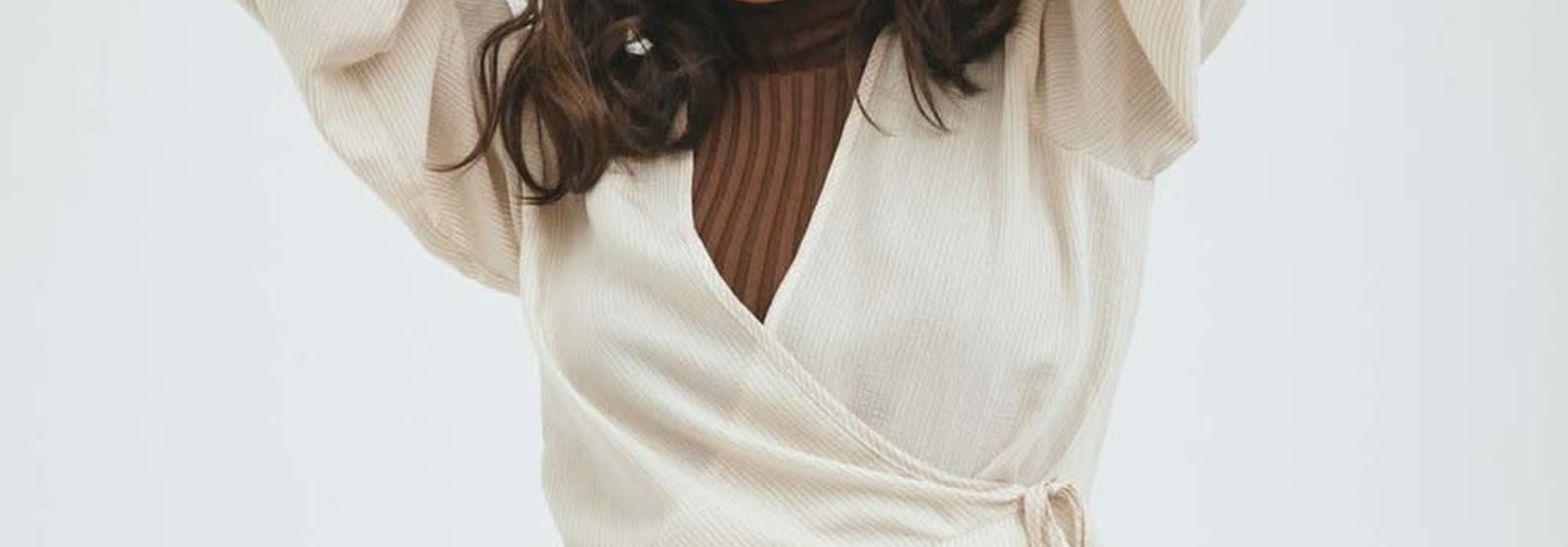 Solina wrap top